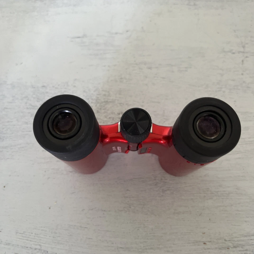 Nikon Aculon T01 8x21 6.3° Red Binoculars Excellent Shape - Image 2 of 4
