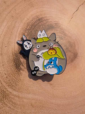 Studio Ghibli harte Emaille Pin, kein Gesicht Kalzifer Ruß Sprites Totoro Anime Geschenk