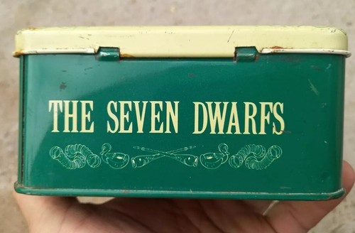 ANTIGUA RARA CAJA DE DINERO DE HOJALATA WALT DISNEY BLANCANIEVES Y LOS SIETE ENANITOS HECHA EN TAIWÁN - Imagen 7 de 8