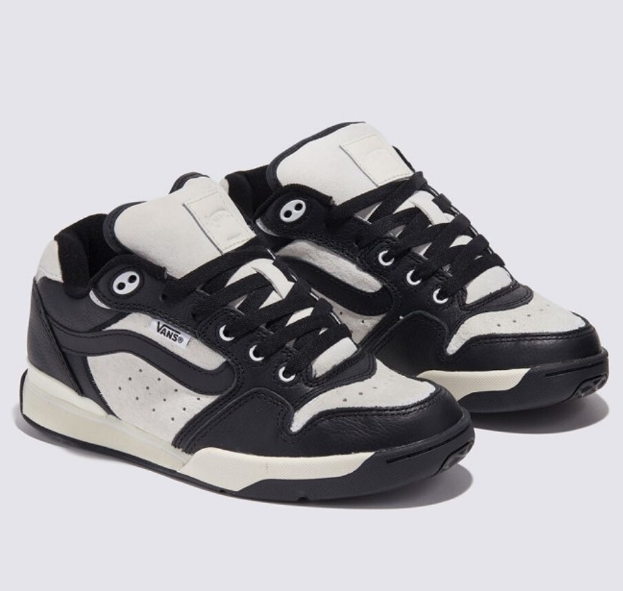 VANS Prosireas monk 2000年 VANS Prosireas monk 2000年 Rare skateboard monkey Vans, designed