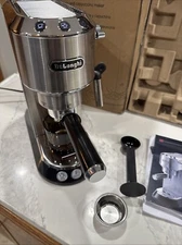 EC885M De'Longhi Dedica Arte Espresso Machine