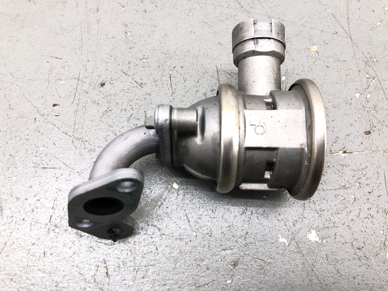 2020-2023 MCLAREN GT 4.0L ENGINE LEFT SIDE AIR PUMP VALVE 4210901935 OEM 2021