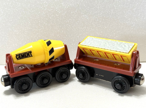 Thomas & Friends Train Wooden Cement Mixer & Dumper Gullane 2003 Removable Load
