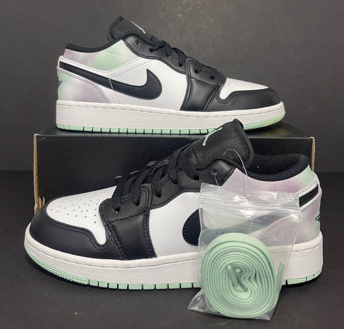 Nike GS Air Jordan 1 Low SE 