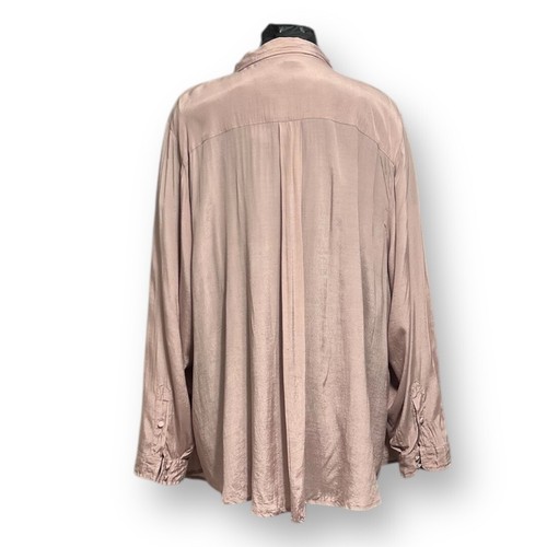 Torrid 5X Blush Pink Satin Look Blouse Long Sleeve Button Front Office NWT - Picture 6 of 12