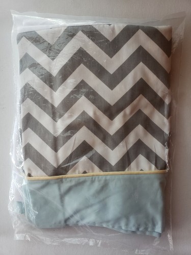 Carousel Designs Crib Skirt NEW Gray Blue Yellow - Picture 2 of 2