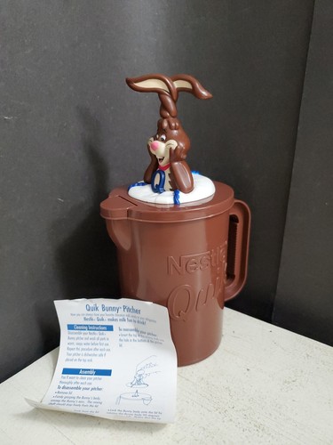 Vintage Nestle Quik Nesquik Bunny Plastic Brown Pitcher Chocolate Milk Mixer