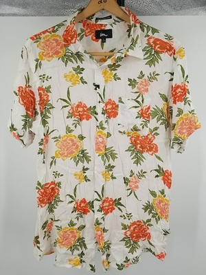im Never Established Men's Large Shirt Floral Hawaiian Short Sleeve Button Up