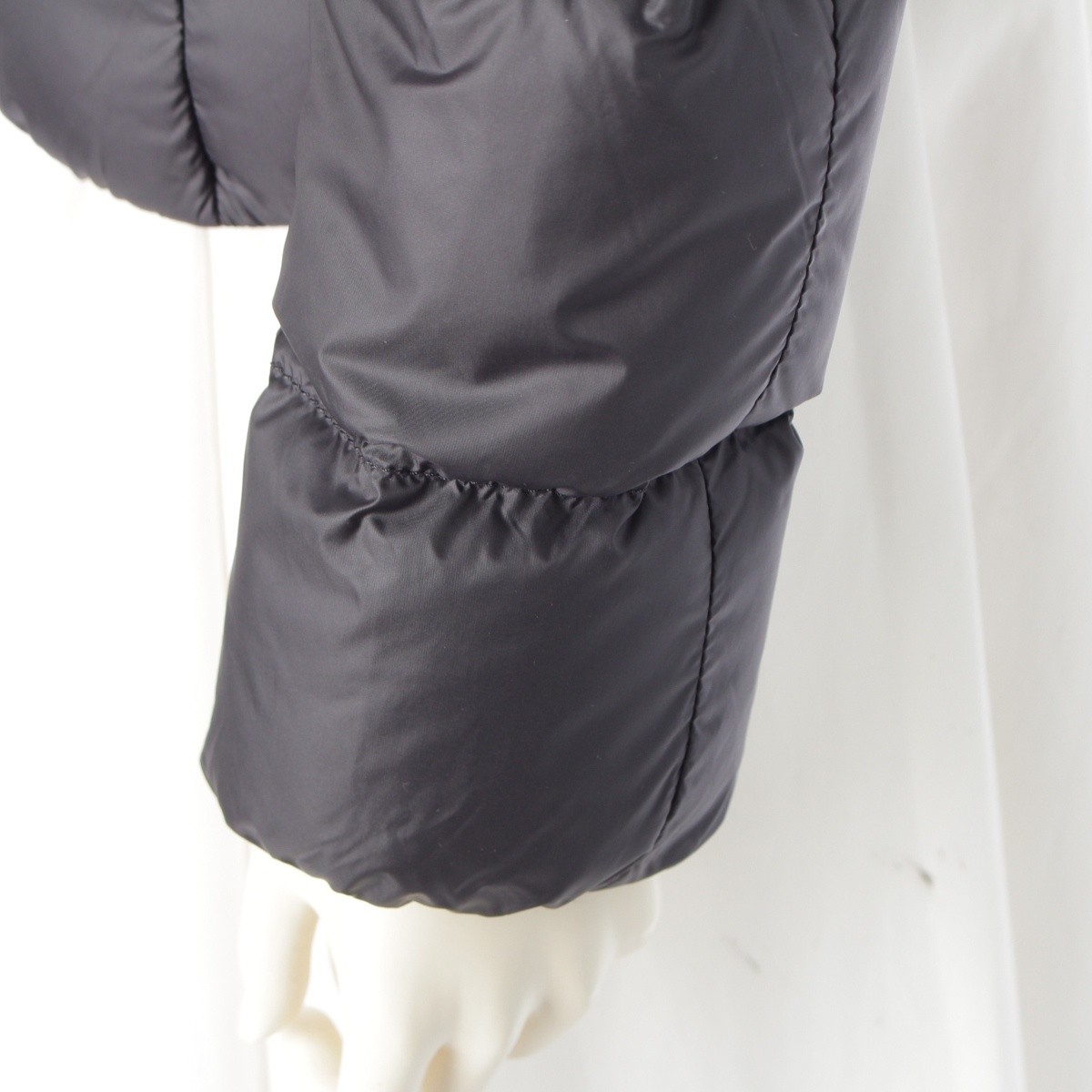 Pyrenex Nylon CANNES Down jacket outer HWQ057 Nav… - image 7