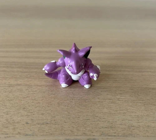 Nidoking Pokémon TOMY Vintage Figure Toy Auldey Collection