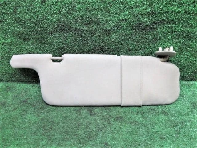 TOYOTA Mark II 1994 E-SX90 Sun Visor [Used] [PA64272939] - image 2 of 3