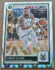 2023-24 Hoops Premium Stock Damian Lillard #60 Silver Seismic Prizm Bucks 