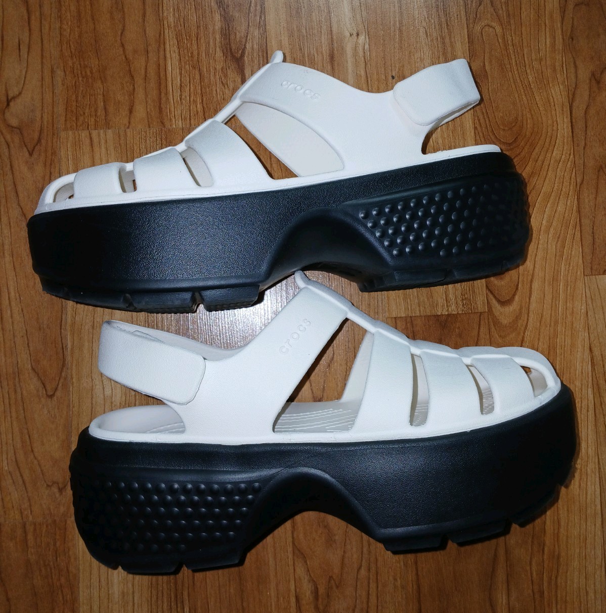 Crocs Fisherman Stomp Sandal White Platform Women's 8 Men's 6 Strap Cushioned