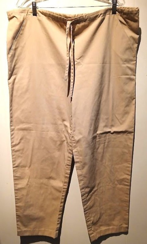 Used Women’s One size, Poly-cotton, Khaki Scrubs Bottoms by Peaches Uniforms