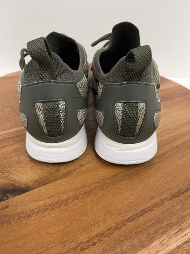 Nike Air Zoom Mariah Flyknit Racer Running Shoes Olive Green Womens Sz 7.5 - Picture 8 of 14