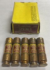 Cooper Bussmann,LPN-RK-5,Low-Peak Fuse Lot Of 5 NOS