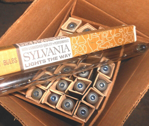 17.75" L60/CL 60W L60 CLEAR LUMILINE Light Bulb Lamp Vintage NEW SYLVANIA 19688 - Picture 3 of 3