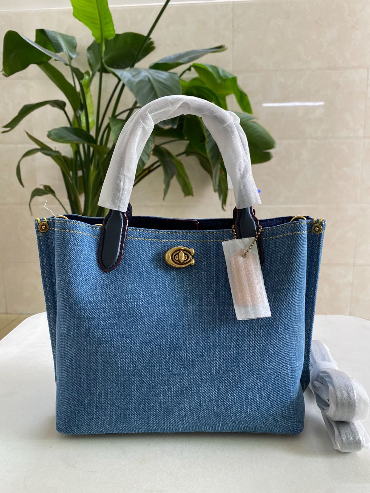 COACH Willow Tote 24 Shoulder Bag in Denim Indigo Blue for Women New