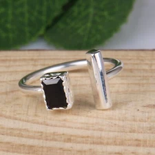 Rectangle Cut Black Spinel With T Bar Ring 925 Sterling Silver Jewelry For Gift