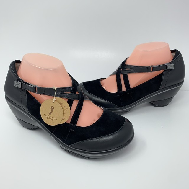 naturalizer spectator pumps