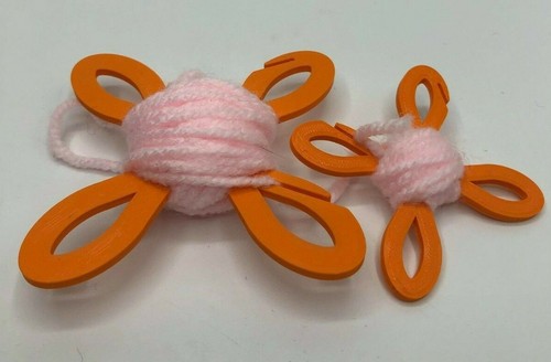 Yarn Bobbins - Yarn Winder / Holder - Set of 6 Yarn Bobbins for Weave Winding - Picture 7 of 8