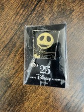 Tokyo Disneyland 25th Anniversary Pin Badge Jack Skellington Mickey Keybalde Key