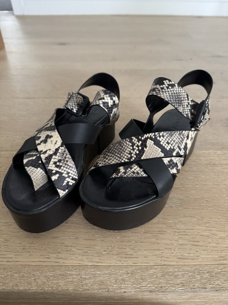 Vic Matie Wedge Sandals