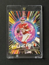 2025 Luminance Fuzion Patrick Mahomes II #3 SP Holo Kansas City Chiefs