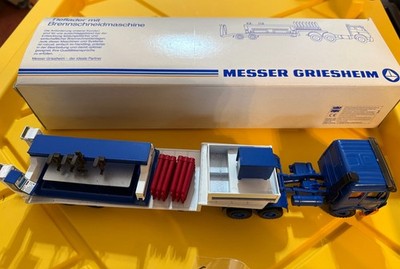 Mercedes Benz Flatbed (Tieflader Messer Griesheim) Conrad Model 3025/5404