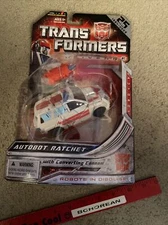 Transformers Universe G1 Deluxe Class Ratchet 25th Anniversary Figure