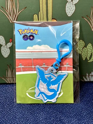 Pokémon GO Fest Team Mystic Blue Promotional Keychain Brand New Clip On Articuno - image 1 of 2