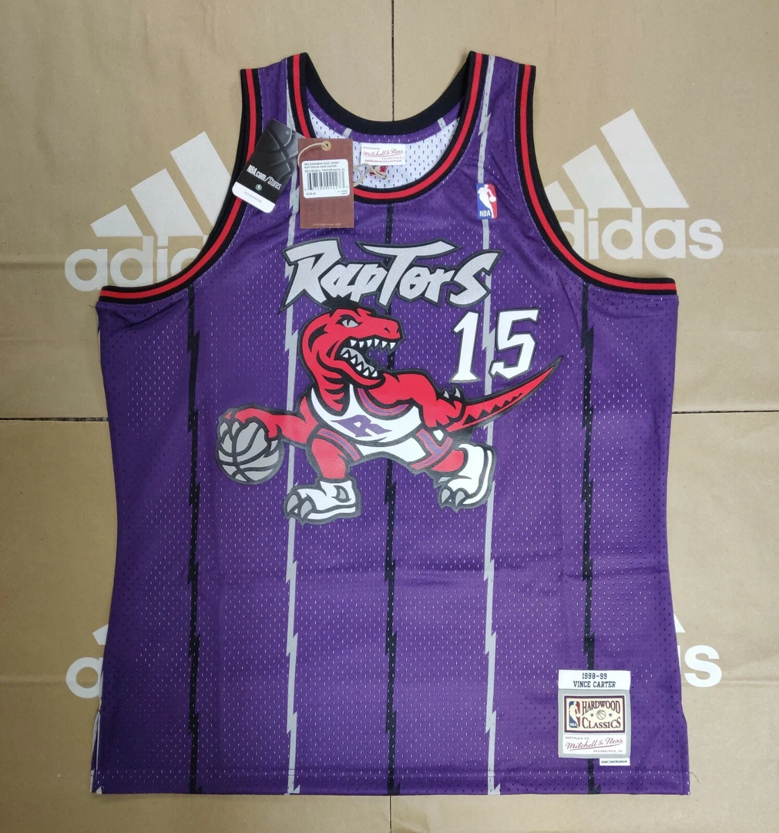 Mitchell & Ness Toronto Raptors Road 1998-99 Vince Carter Swingman Jersey Purple XL