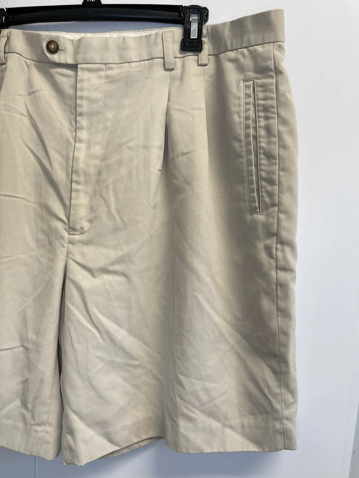 Cutter & Buck Men's Size 42 Pleated Shorts Khaki 9” Inseam - Image 2 of 4