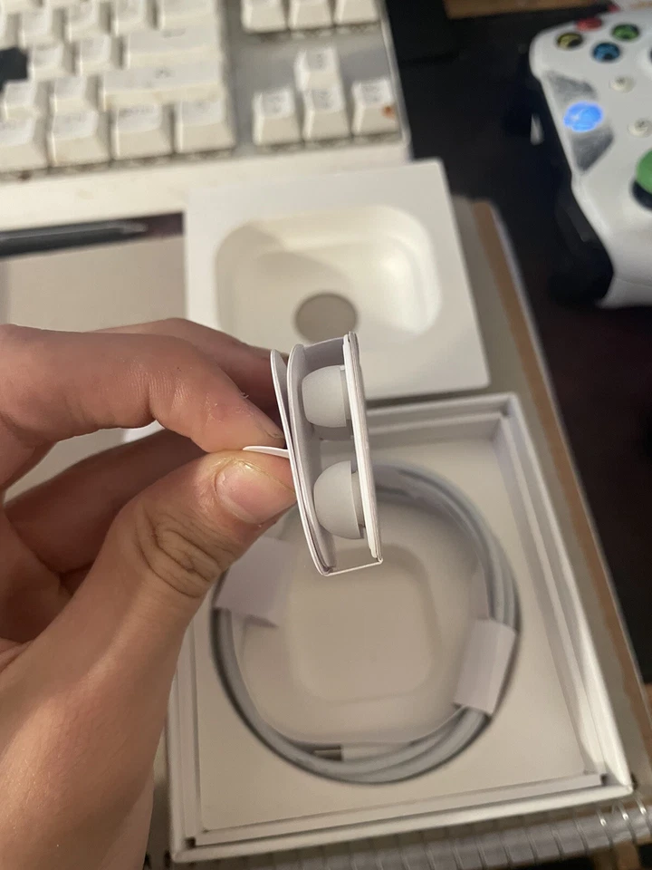 Apple AirPods Pro con Estuche de Carga Inalámbrico MagSafe - Blanco - Imagen 4 de 4