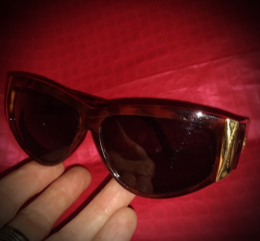 GIANNI VERSACE AUTHENTIC RARE MEDUSA VINTAGE 389 GORGEOUS TIMELESS LADIES... image 4