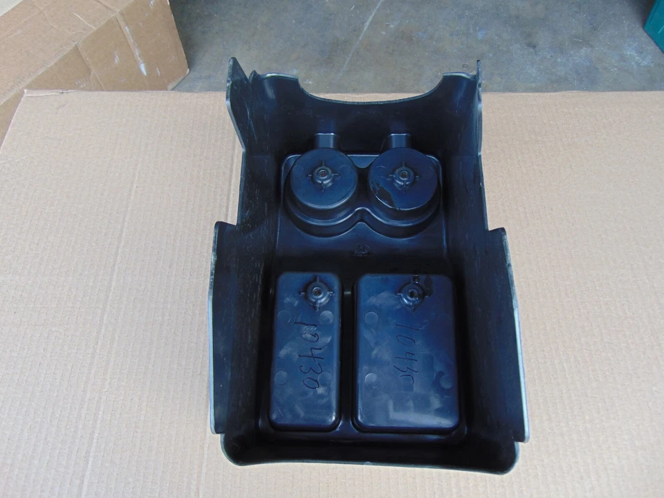 2006-2016 CHEVROLET IMPALA POLICE CENTER CONSOLE CUP HOLDER #10430 Foto 3 de 4