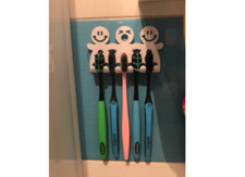 Toothbrush Holder Wall Mounted Suction Cup Cute Cartoon Smile Bathroom Accessory