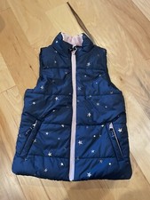 Amazon Essentials girls puffer vest Size M