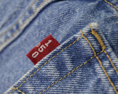 LEVIS Limited Edition 150th W31 L32 14 WOMEN Anniversary 501 JEANS Heart Patch - Picture 9 of 23