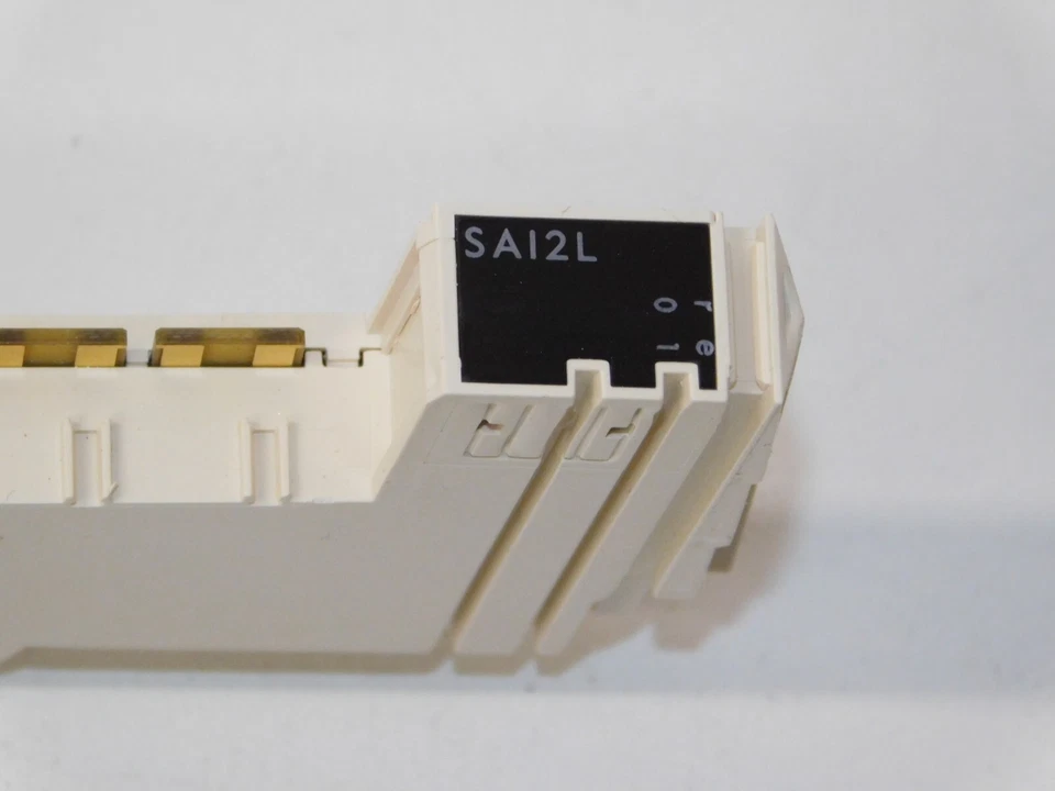 New Schneider Electric TM5SAI2L Modicon Analog Input Module 407471 Unit in Box - Image 3 of 4