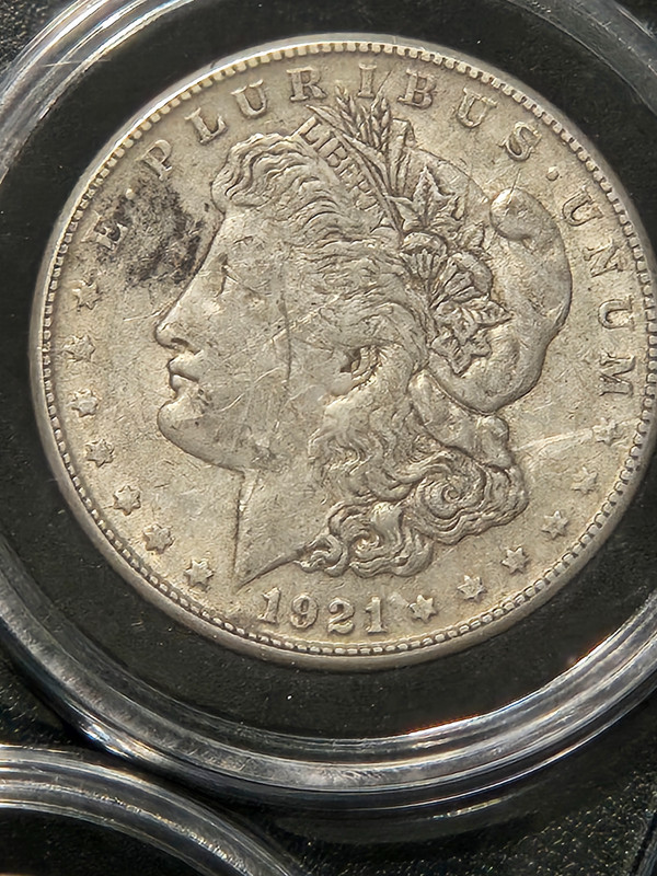 1921-S MORGAN SILVER DOLLAR