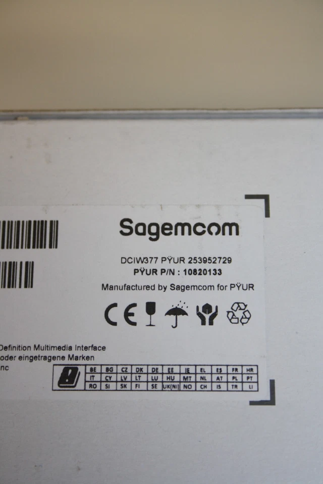 Sagemcom DCIW377 PYUR HD 253952729 Internet TV BOX mit DVB-T - Bild 3 von 3