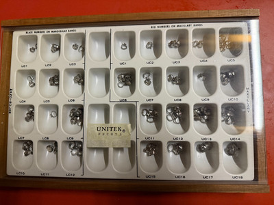 Molar Kronen Kit Set / KFO Bögen / KFO Stangen Set Zahn Medizin Dental Crown #18