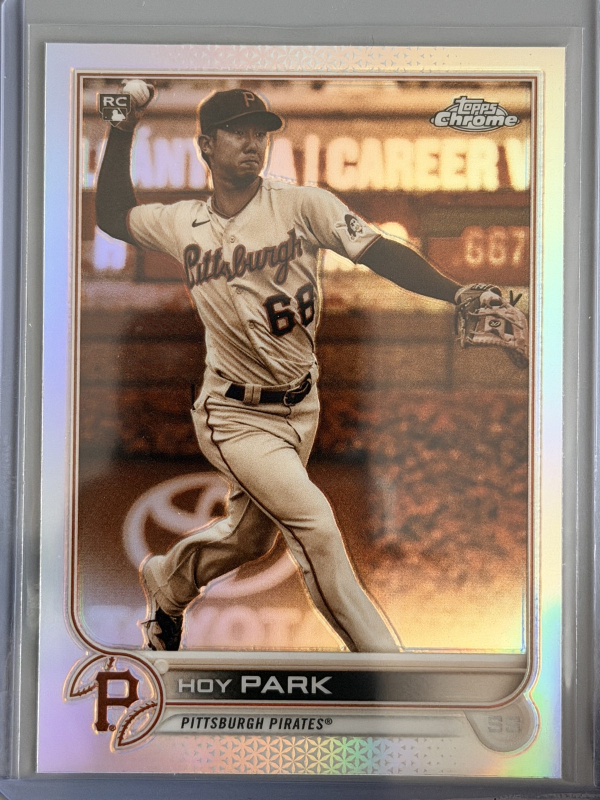 2022 Topps Chrome - Hoy Park #32 Sepia Refractor (RC)