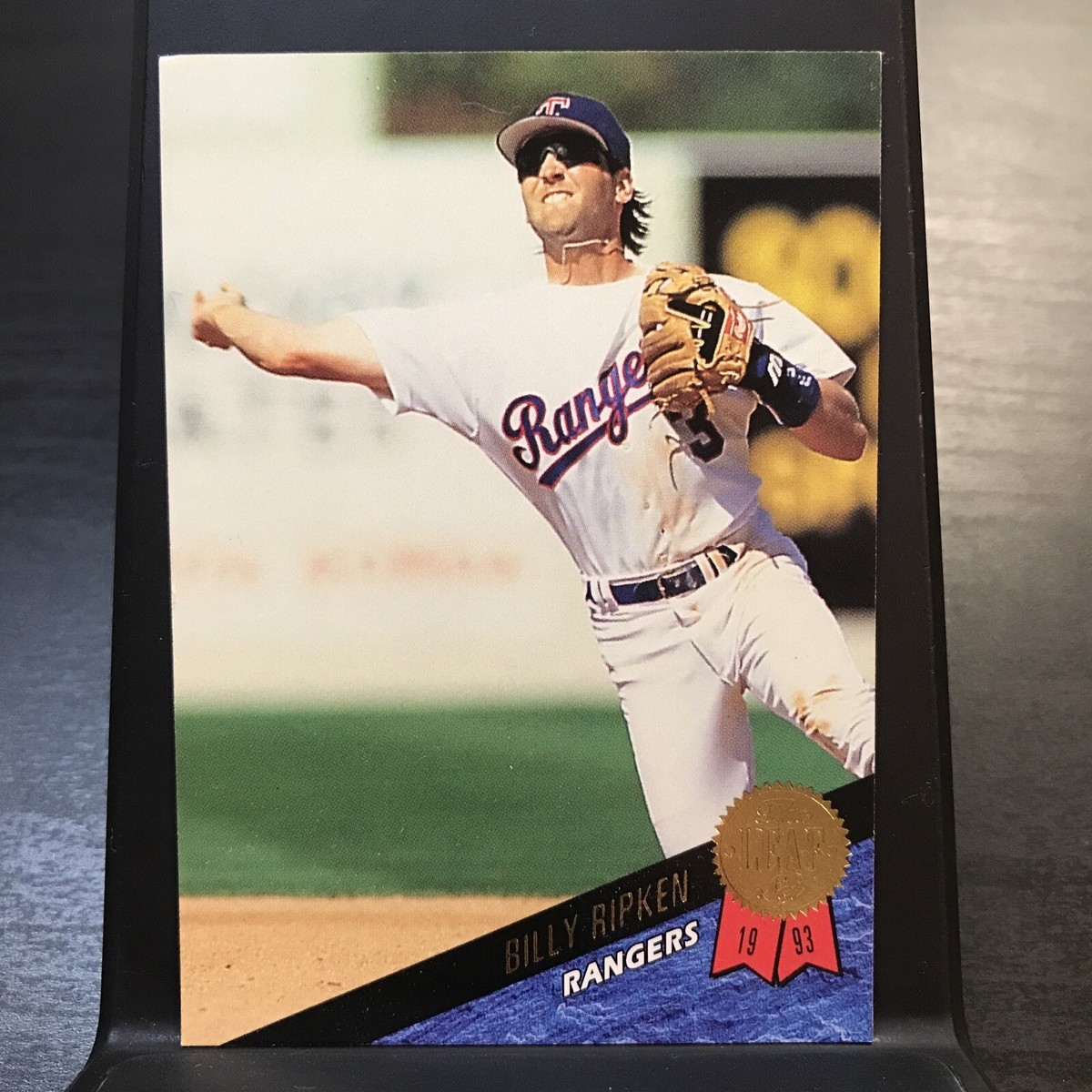 1993 Leaf Texas Rangers Baseball Card #435 Billy Ripken | eBay
