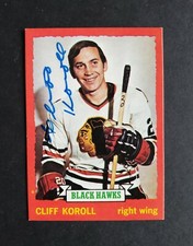 Cliff Koroll signed Chicago Blackhawks 1973 Opee Chee Hockey Card 
