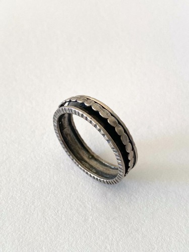 RARO ANILLO GIRATORIO SUECO MODERNO DE PLATA ESTERLINA PARA HOMBRE SUECO DE MEDIADOS DE SIGLO TALLA. 10,5 - Imagen 5 de 12