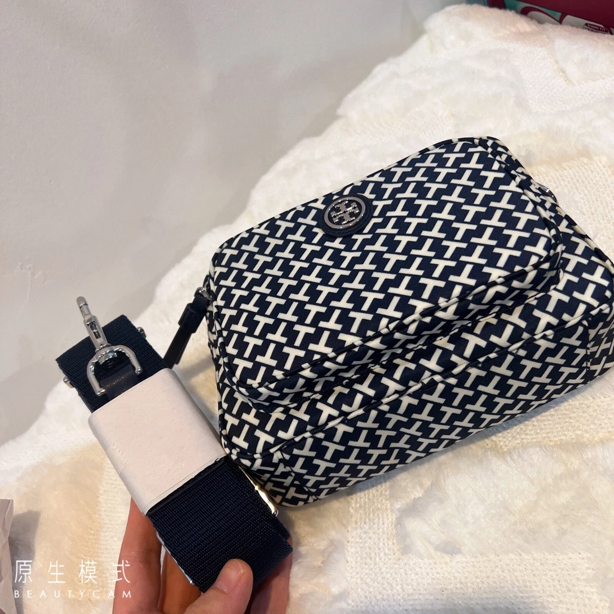 Tory burch best sale nylon camera bag