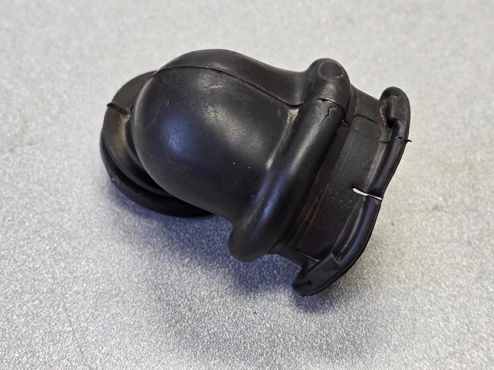 NICE ORIGINAL PORSCHE 914 ALTERNATOR SUCTION HOUSING RUBBER BOOT 1972-74 NLA - Image 3 of 4