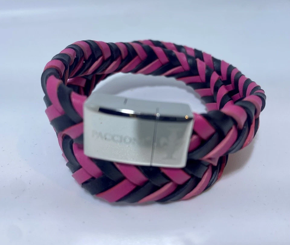 Pulsera de cuero negro y rosa cierre magnético de acero ventiladores Barbie Foto 3 de 4